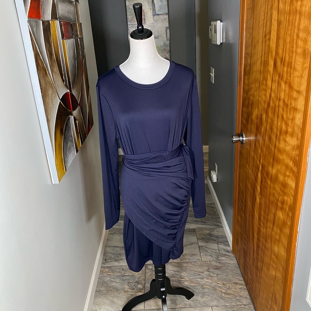 Woman’s Jimdella wrap dress